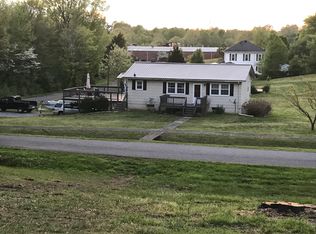 125 Elm St, Kuttawa, KY 42055