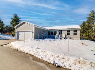 39 Mansfield Woods Way, New Hampton, NH 03256