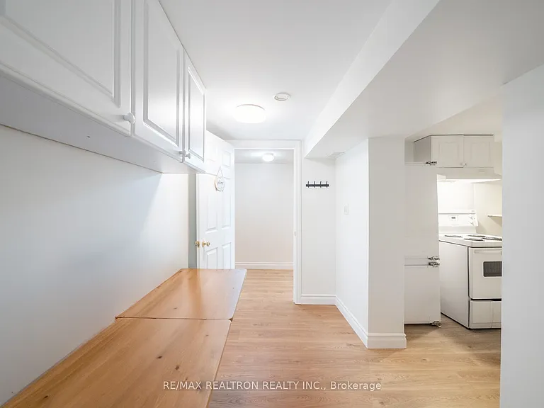 110 Gorman Park Rd — Photo 34