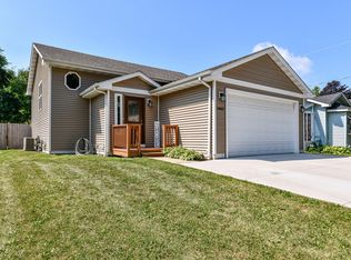 24837 67th St, Salem, WI 53168