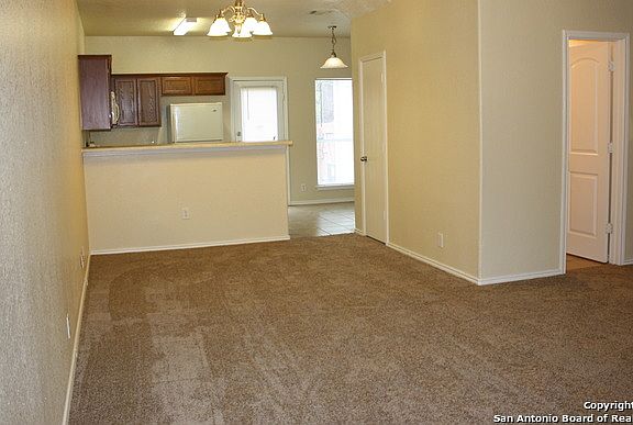 4th image of 4117 St. Charles Bay St