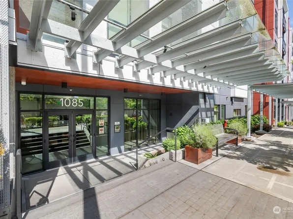 1085 103rd Avenue NE #603, Bellevue, WA 98004