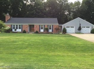 232 Hawthorne Rd, Marshall, MI 49068