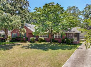 953 N Shem Dr, Mount Pleasant, SC 29464