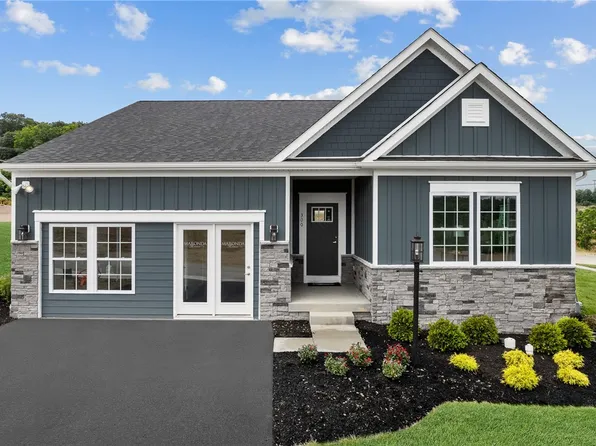 1834 Cornwall Dr, Irwin, PA 15642