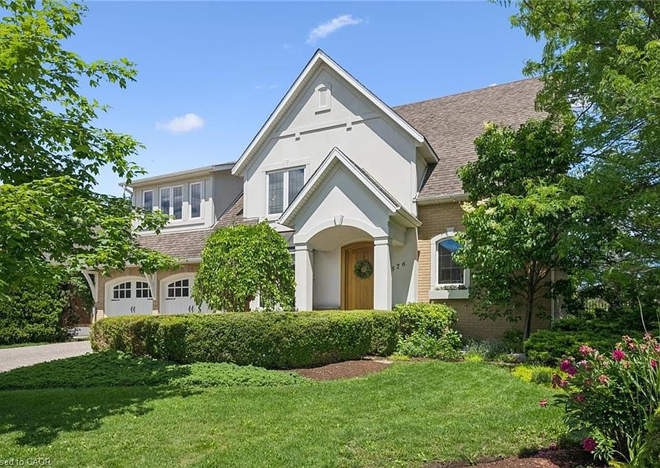 1st image of 576 Falconridge Cres