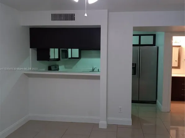 15325 SW 106th Ter APT 626, Miami, FL 33196