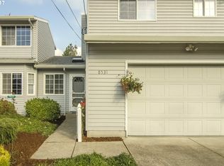 8531 Northeast Broadway, Portland, OR 97220