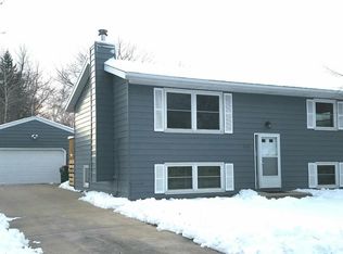 1915 9 1/2 Ave SE, Rochester, MN 55904