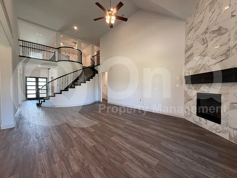 14697 Valley Trl — Photo 8