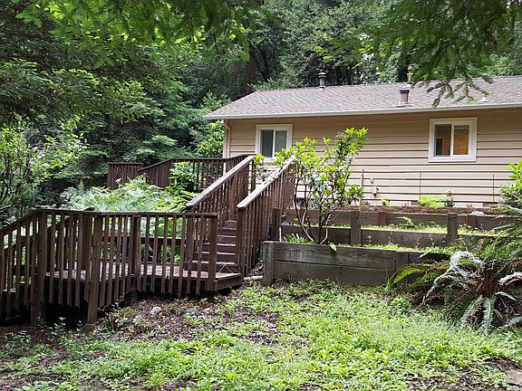 2nd image of 389 Glenwood Dr
