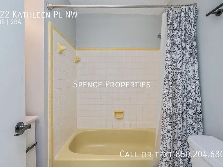 322 Kathleen Pl NW — Photo 33