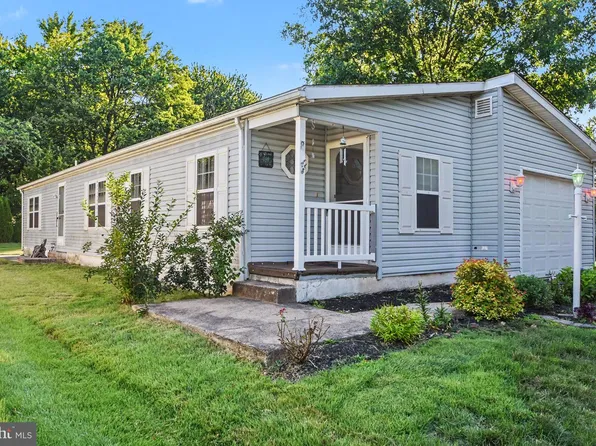 8 Williams Way, Sellersville, PA 18960