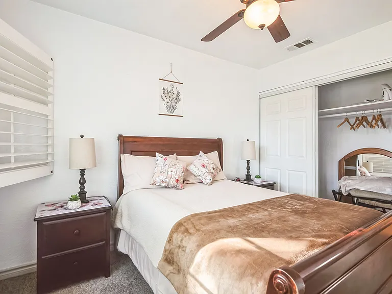 1531 W Trenton Pl — Photo 11