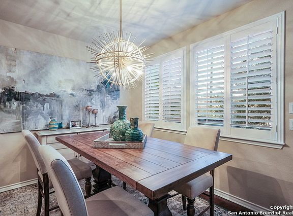 5th image of 4114 Woodbridge Way