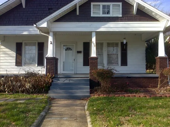 238 Academy Ave NW, Concord, NC 28025