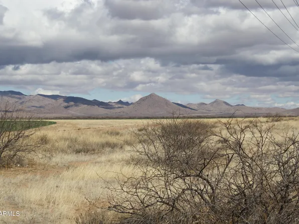 5886 W Howell Road #13 and 20, Willcox, AZ 85643