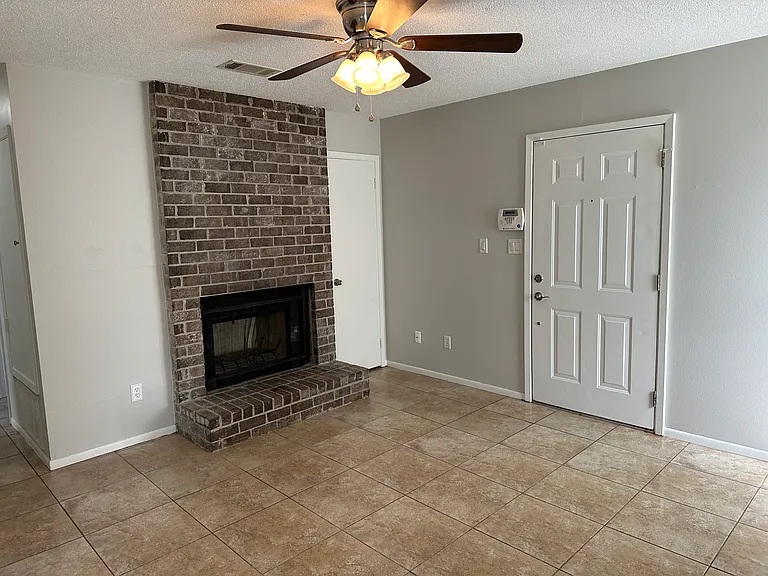 3563 Southwind Dr #A — Photo 12