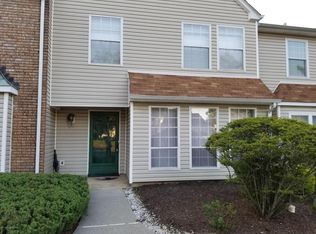 569 Manchester Pl, Morganville, NJ 07751
