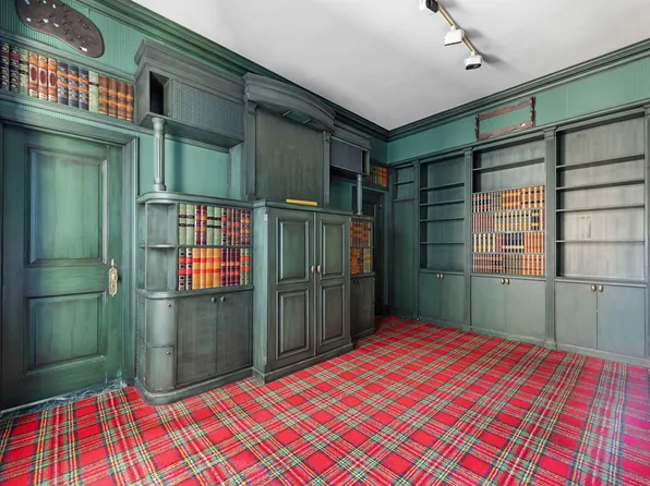 150 Central Park South image 17 of 20