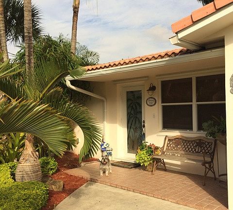 4th image of 4448 SW 38th Ter
