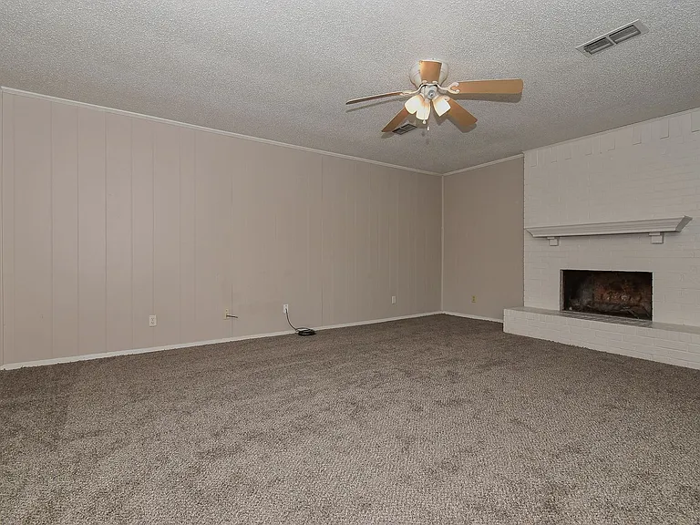 3117 Chaparral Dr — Photo 7