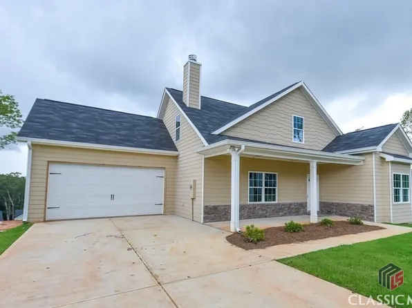 311 Cobb Drive, Royston, GA 30662