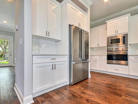 2nd image of 3628 S Hesperides St
