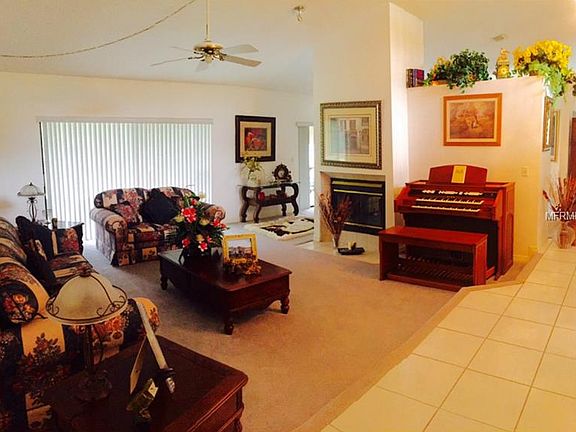 4th image of 11902 Sugarberry Dr