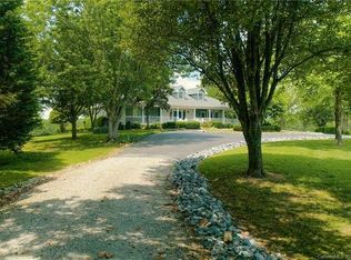 3050 Collinsville Rd, Columbus, NC 28722