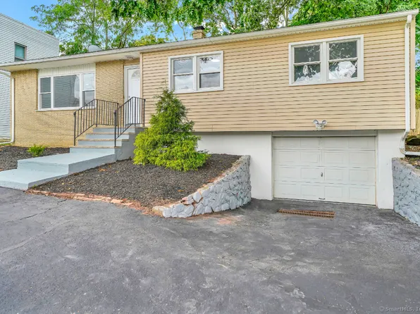 210 Forest Road, West Haven, CT 06516