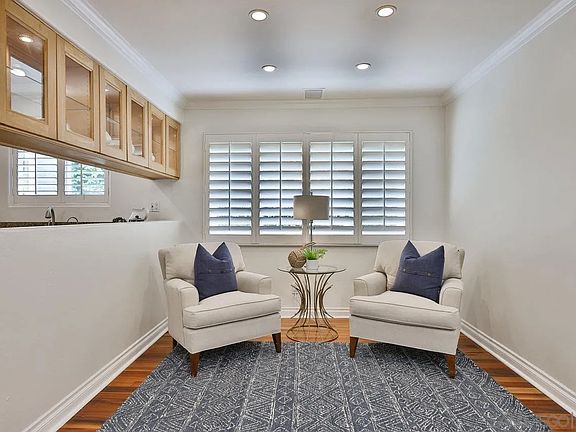 5th image of 4052 Bernice Dr