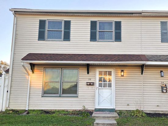 23 Lennox Ct, Sicklerville, NJ 08081