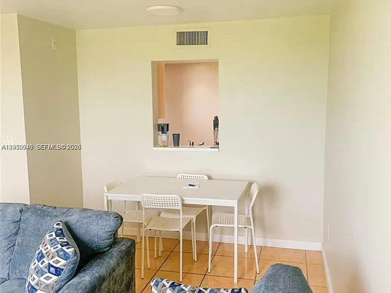 1740 NW North River Dr #623 — Photo 5