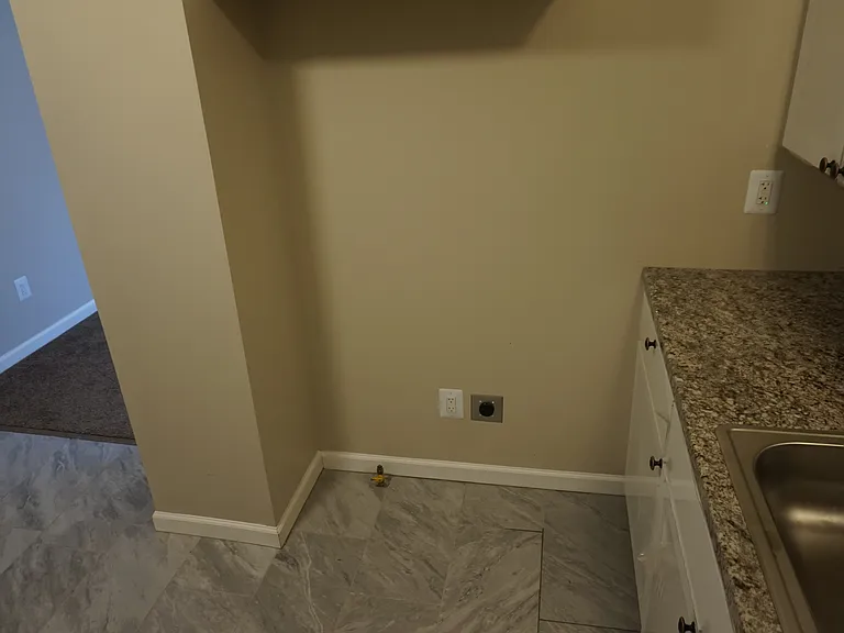 3617 Spring Hill Ave — Photo 16