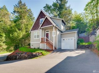 3293 1st St, Bremerton, WA 98312