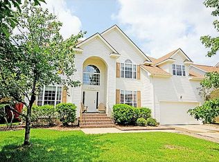 2648 Eagles Lake Rd, Virginia Beach, VA 23456