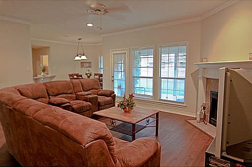 4th image of 2306 Kuykendall Cir