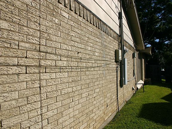5th image of 3315 Hillside Ln