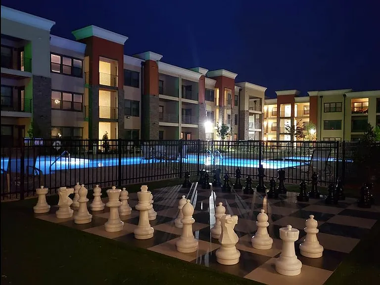 Crown Lone Oak Apartment Homes — Photo 1