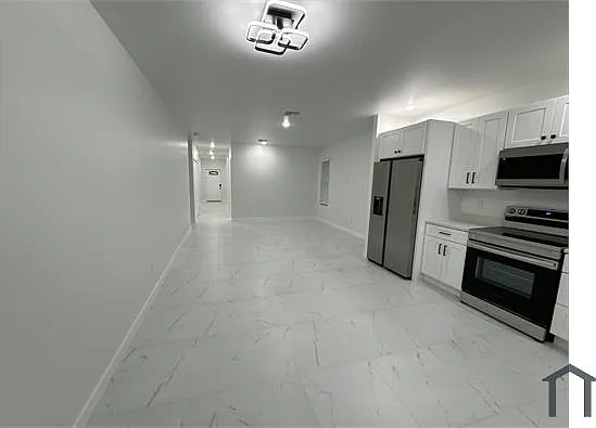 1775 Glenway Ct — Photo 28