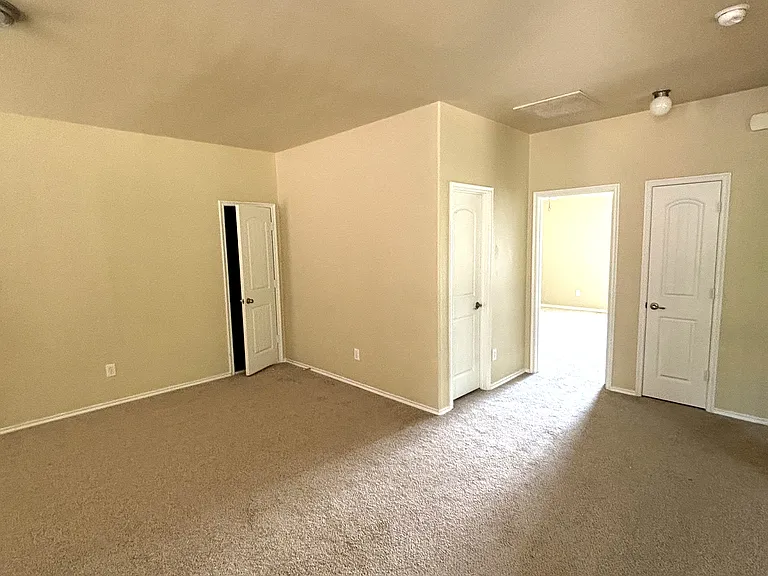 9717 Sand Trap Dr — Photo 16