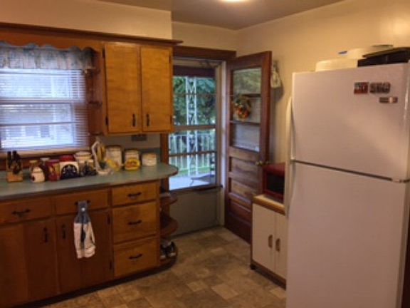 5th image of 614 Park Ave
