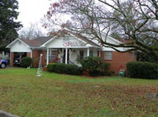 306 W 10th St, Alma, GA 31510
