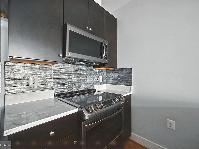 915 N Patrick St #507 — Photo 12