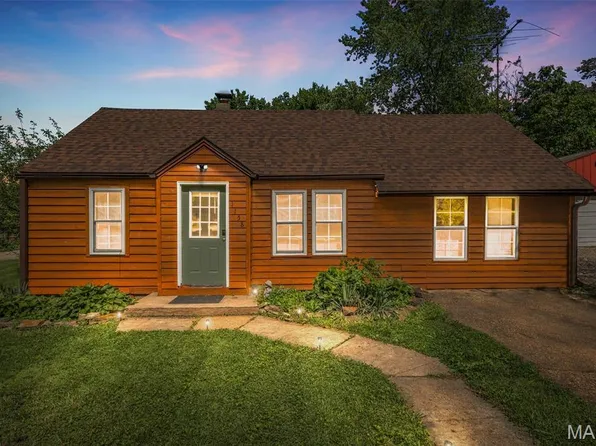 1158 Mulberry St, Bismarck, MO 63624