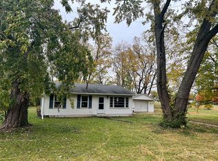 305 W Main St, Rochester, IL 62563