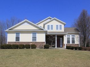 2014 Wood Brook Dr, Batavia, OH 45102