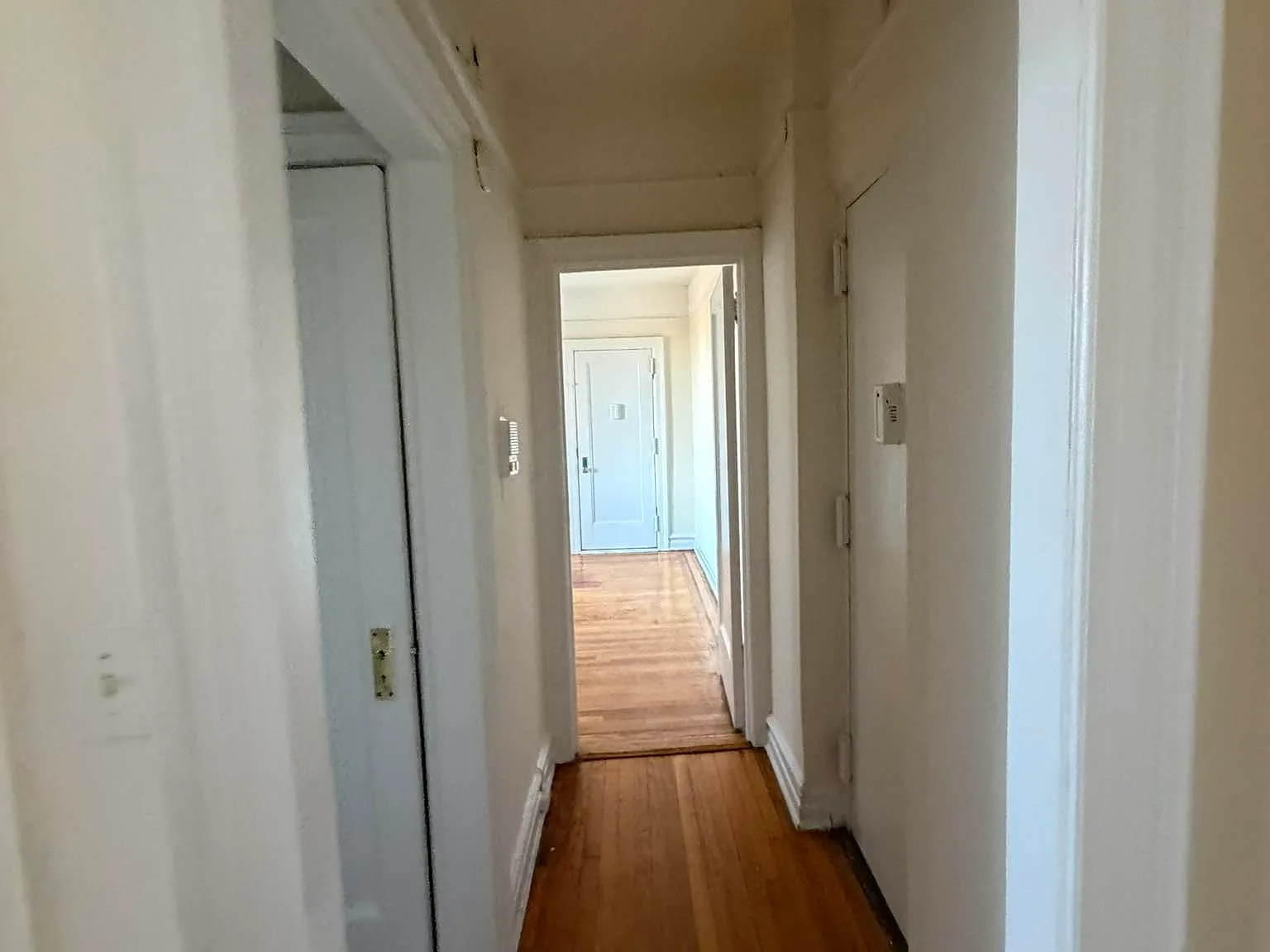 20 Bogardus Place — Photo 3