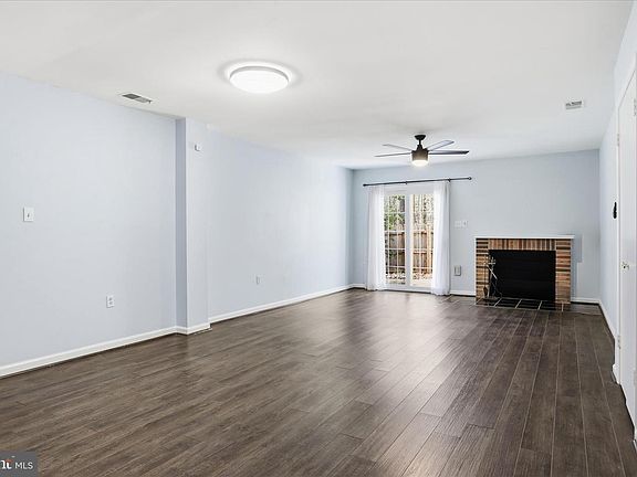 5th image of 15046 Cherrywood Dr #4